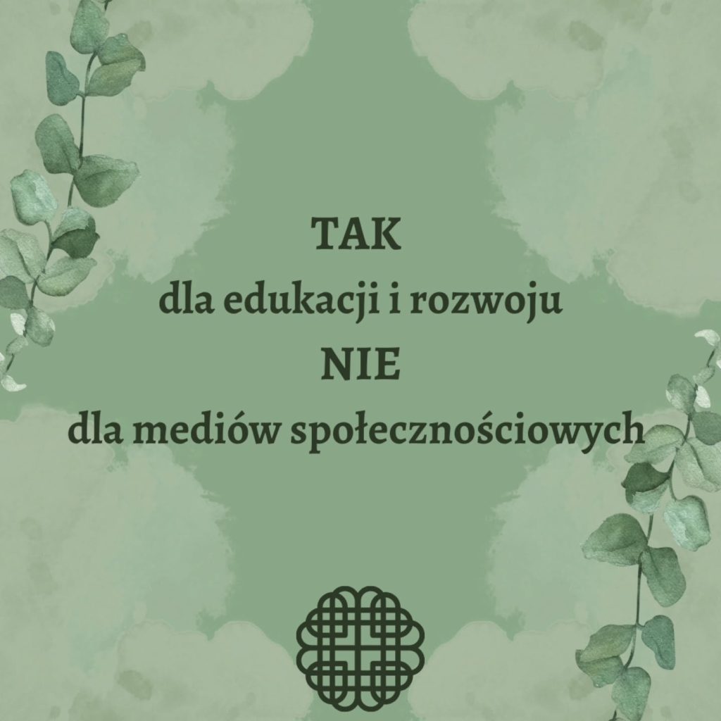 ✨️Nowy Rok niesie ze sobą świeżą energię i nowe tempo... Według kalendarza chińskiego wkrótce, bo już 17 lutego, wejdziemy w Rok Konia. To czas ruchu, wolności i odwagi w podążaniu własną ścieżką. 

✨️W trendach lifestyle coraz mocniej wybrzmiewa potrzeba prostoty, równowagi, powrotu do natury, autentyczności i życia w zgodzie ze sobą. Stawiamy na codzienność, która nas wspiera: uważne rytuały, zdrowe wybory, naturalne przestrzenie i aktywność, która daje radość, a nie presję. Coraz większe znaczenie ma jakość nie ilość, która przenosi się na wszystkie aspekty życia, od budowania relacji po codzienne czynności. 

✨️Rok Konia sprzyja zmianom, rozwojowi i wyjściu ze strefy komfortu, ale na własnych zasadach. To idealny moment, by ruszyć naprzód z lekkością, słuchając intuicji i głębokich potrzeb. To rok odwagi w byciu sobą, redefiniowania priorytetów i tworzenia przestrzeni na to, co naprawdę ma znaczenie.

✨️W roku 2026 będziemy stawiać na rozwiązania, które są nie tylko modne, ale też funkcjonalne i długofalowe. Obecne będzie podejście „slow” oraz dążenie do balansu między odpoczynkiem a pracą, ciałem a głową oraz życiem online i offline. 

✨️Nowy Rok przynosi świeże spojrzenie na codzienność. Mniej pośpiechu, więcej uważności. Mniej „muszę”, więcej „chcę”. Dobrostan przejawiający się w minimalistycznym ale aktywnym życiu, prostym i naturalnym jedzeniu, większej obecności i kontakcie ze sobą.

✨️Niech ten rok będzie o dobrych i mądrych trendach, które zostaną z nami na dłużej. 
Bądźmy zdrowi, radujmy się z małych rzeczy, doceńmy to co mamy…

✨️Wszystkiego dobrego dla Was w 2026 Roku🍀💫❤️🙌

#nowypoczątek #nowyrok #nowajakość
#nowe #nowyroknumerologiczny